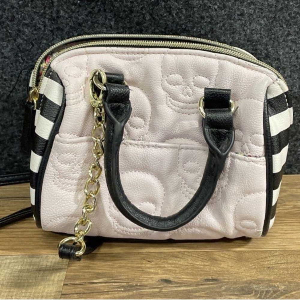 Betsey Johnson Rare Pink and Black Skull Mini Bag w/handles and shoulder strap
